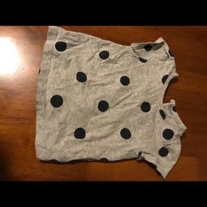 Gap gray and navy polka dot top 6-12m